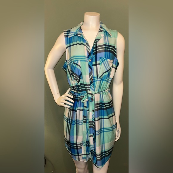 Ardene Dresses & Skirts - Ardene Blue and Green Plaid Dress